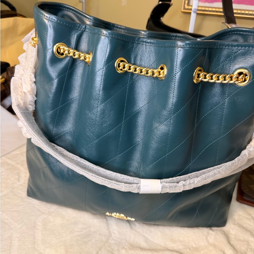 Coach Evelyn Large Shoulder Bag NWT - Picture 12 of 13